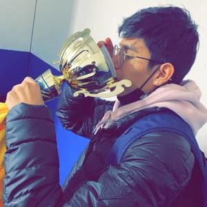 Meet your Posher, Jonathan